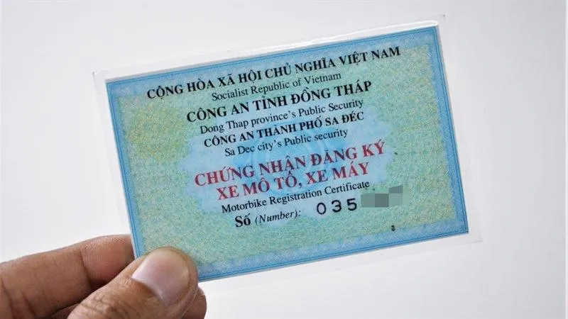 Cần giấy chứng nhận đăng ký xe khi sang tên xe máy không chính chủ
