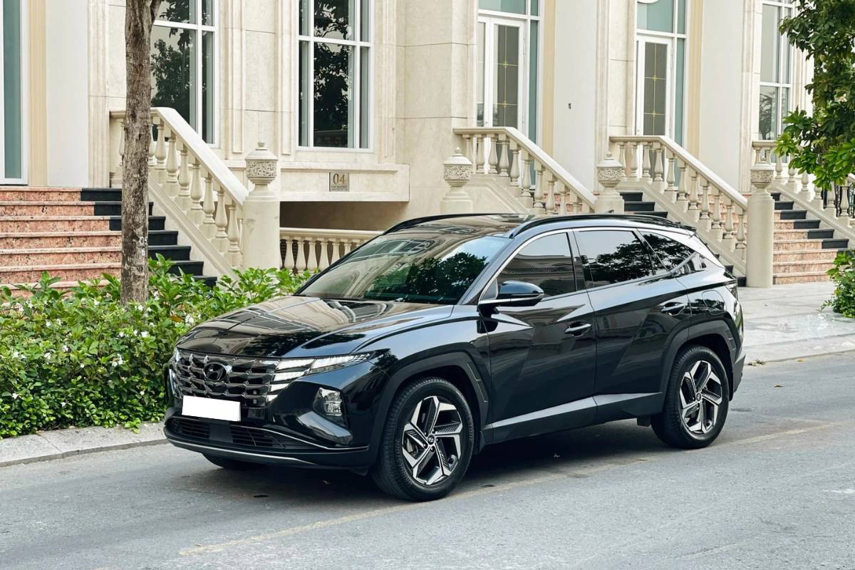 Giá Xe Fortuner 2018 Máy Xăng Chi Tiết: Đánh Giá Chuyên Sâu và Kinh Nghiệm Mua Cũ
