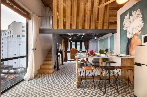 Annie's Little Hanoi, nơi lưu trú lý tưởng cho người trẻ đi khám phá văn hóa nhạc chế thằng chạy xe wave