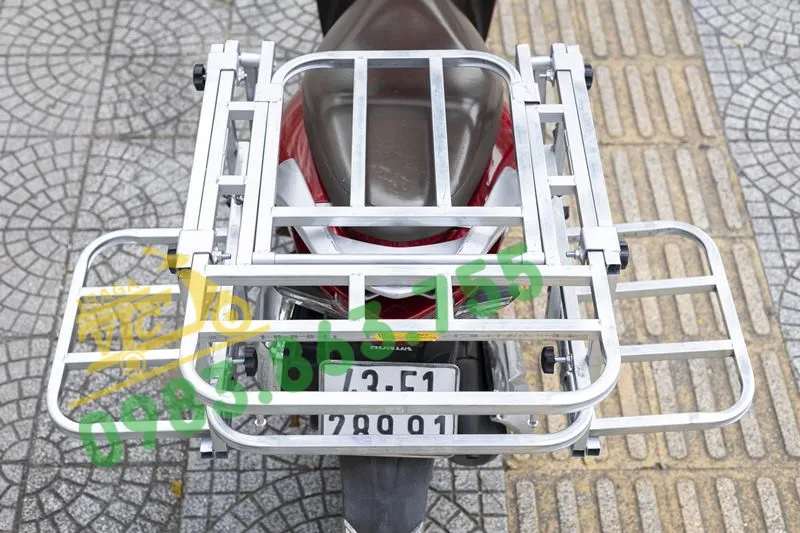 Baga chở hàng xe Wave RSX có 2 bên cánh lắp ráp tháo rời linh hoạt