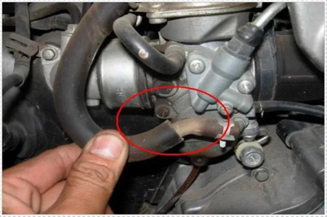 Thực hiện cách chỉnh garanti xe máy dream đúng quy trình giúp xe vận hành êm ái hơn