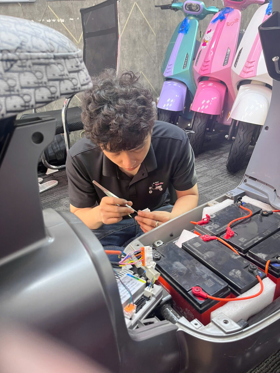 Cách Đấu Bình Ắc Quy Xe Máy Điện Chuẩn Kỹ Thuật, Đảm Bảo An Toàn Điện Cao Nhất