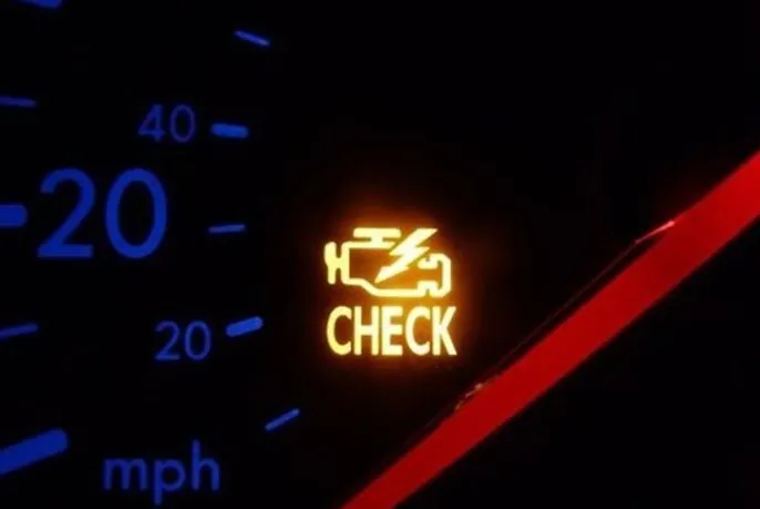 Cách kiểm tra dầu máy xe ô tô: Hậu quả của thiếu hoặc thừa dầu nhớt