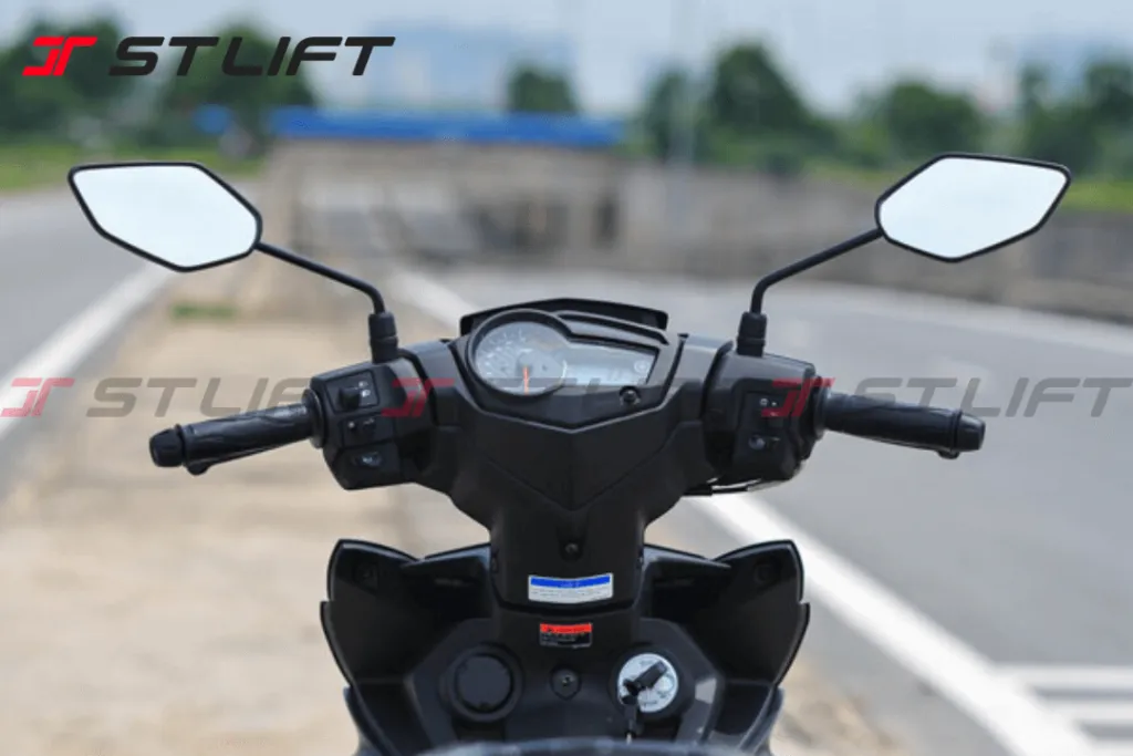 Lắp gương xe máy đúng tiêu chuẩn và an toàn giao thông