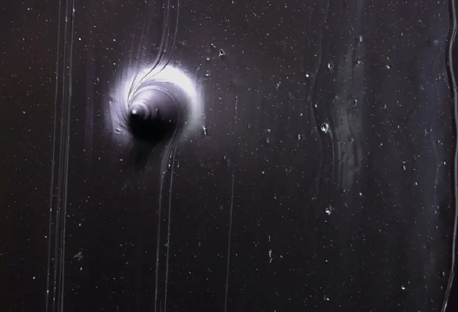 Cao su dẻo tráng lốp chống đinh bịt kín lỗ thủng khi vật nhọn đâm vào