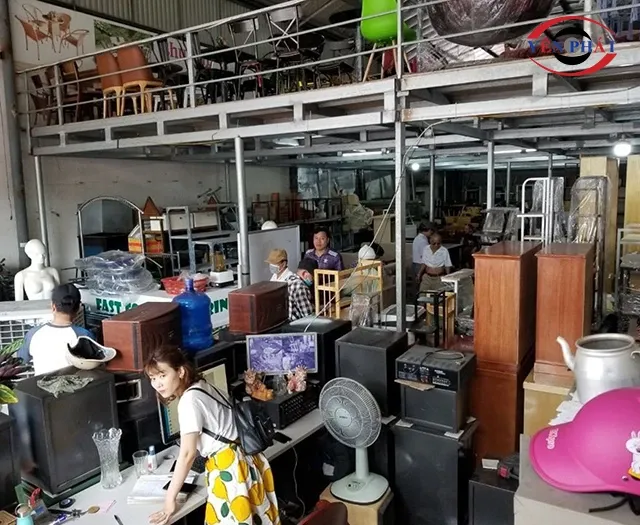 Cửa hàng máy rửa xe cũ Hải Phòng Hoàng Quỳnh