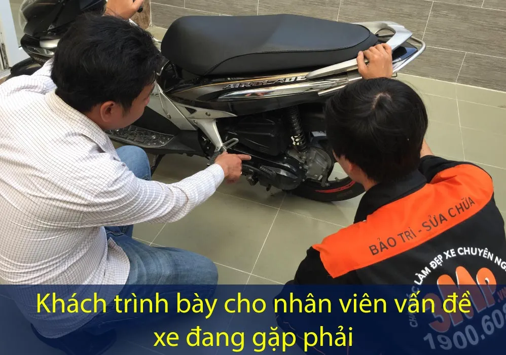 Dịch vụ cứu hộ và thay lốp xe máy Vision tận nơi, tiện lợi và chuyên nghiệp