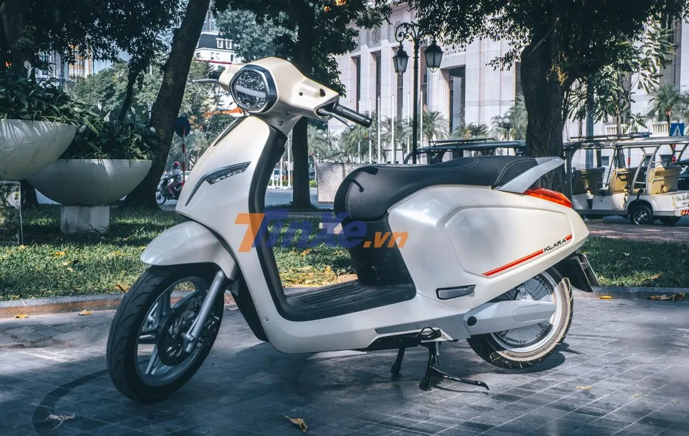 Thiết kế tổng quan tinh tế của xe máy điện VinFast Klara