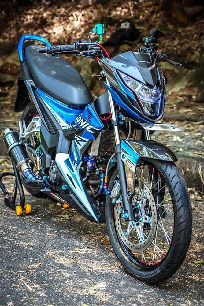 Những chiếc xe Wave độ drag đẹp và sành điệu sẽ khiến bạn không thể rời mắt khỏi hình ảnh. Chúng mang đến sự độc đáo và khác biệt trong thế giới xe máy đường phố.