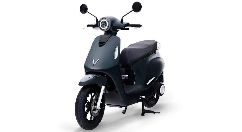 Hình ảnh xe máy điện VinFast Evo Lite Neo màu xanh rêu, một lựa chọn tối ưu về giá xe máy điện của VinFast