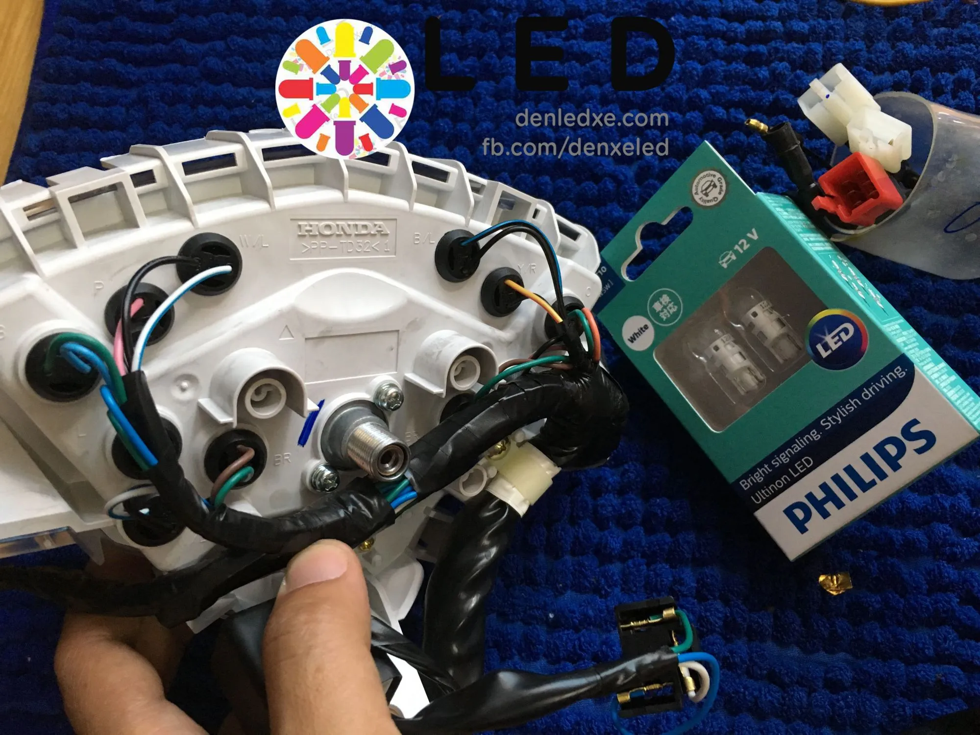 Ảnh chụp so sánh độ sáng bóng đèn xe Wave siêu sáng sau khi nâng cấp LED