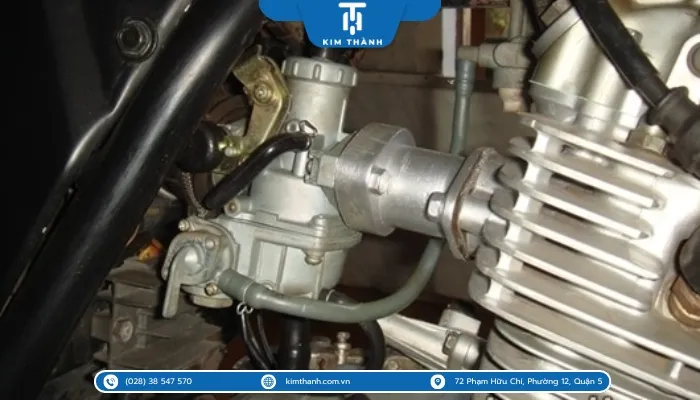 Cách khóa xăng xe ga