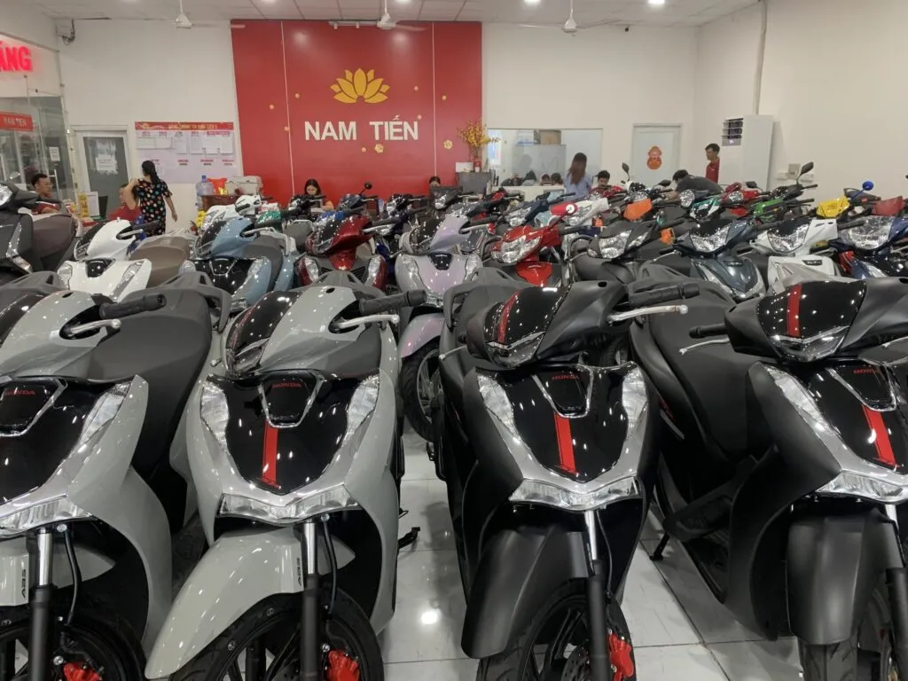 Phân tích bảng lãi suất trả góp xe máy, so sánh các gói vay