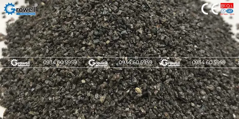 Bột oxit nhôm dùng trong phun cát làm sạch ống pô xe máy