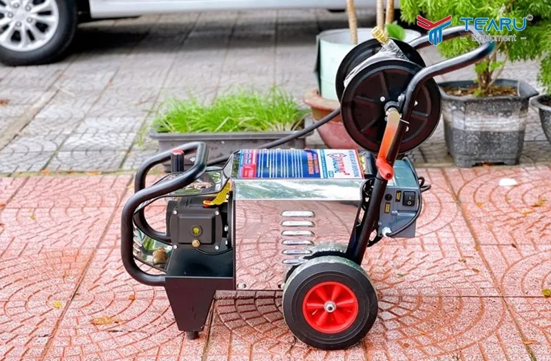 Thương hiệu uy tín là yếu tố quan trọng trong giá bán máy rửa xe cao áp