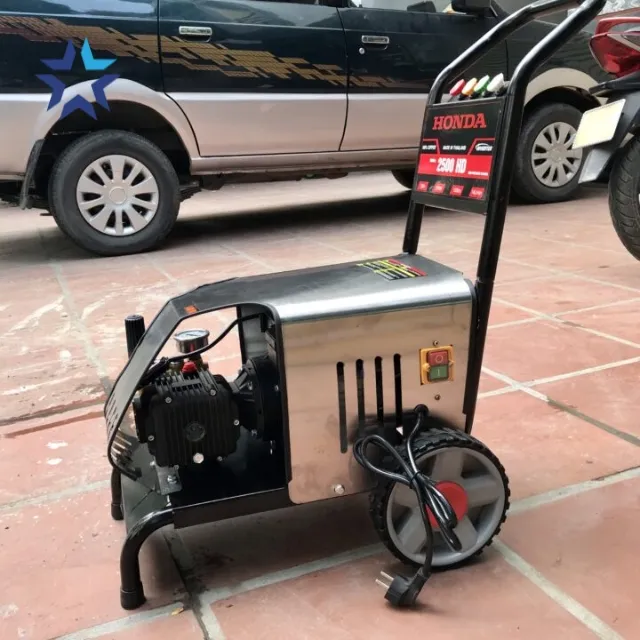 Thiết bị phun xịt cao áp thương hiệu Honda