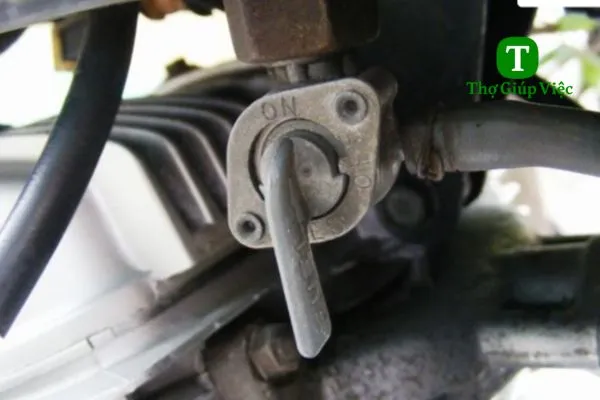 Khóa xăng xe Wave và các bộ phận liên quan