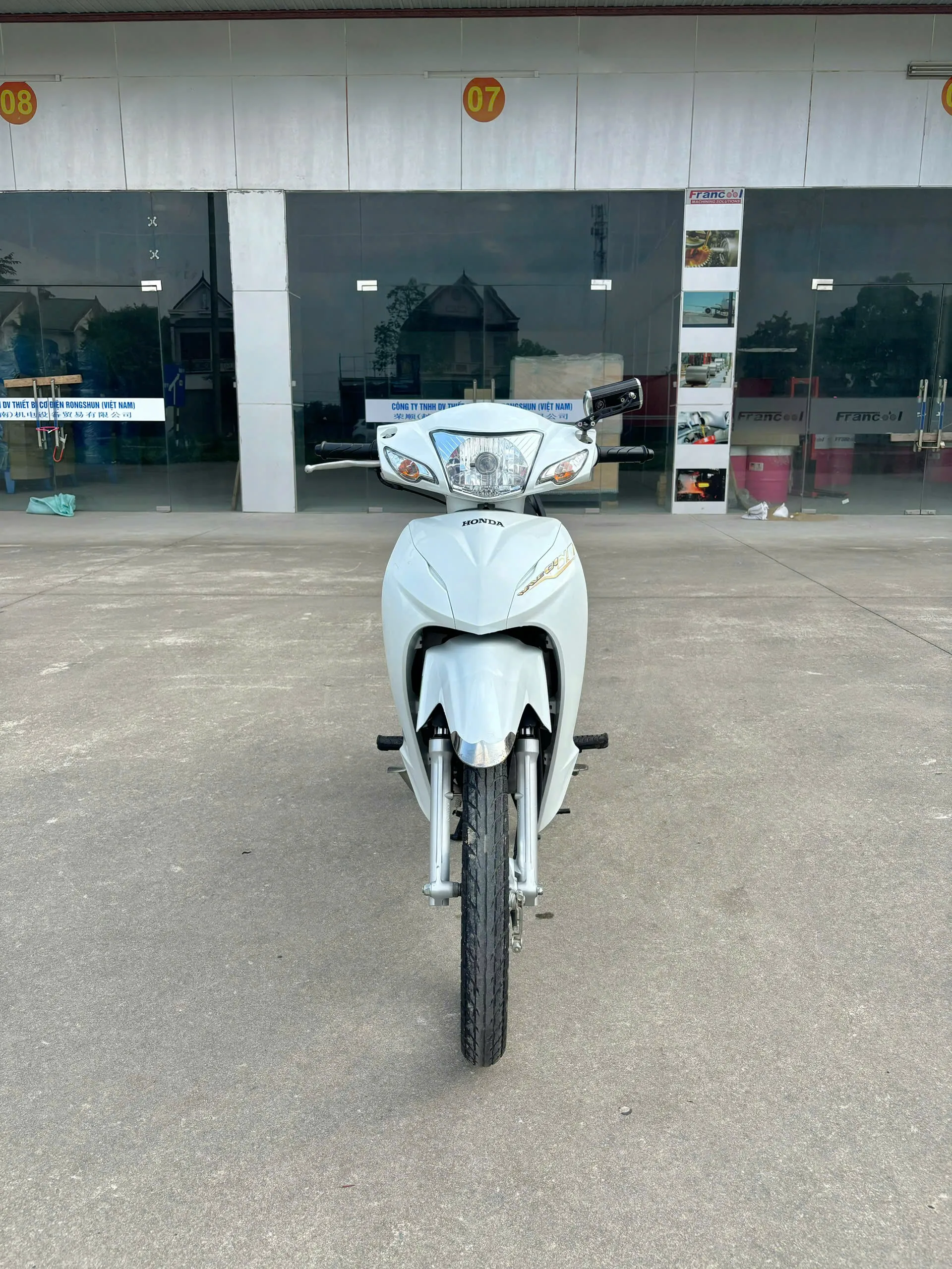 Hình ảnh tổng thể xe Honda Wave Alpha 110 cũ còn mới