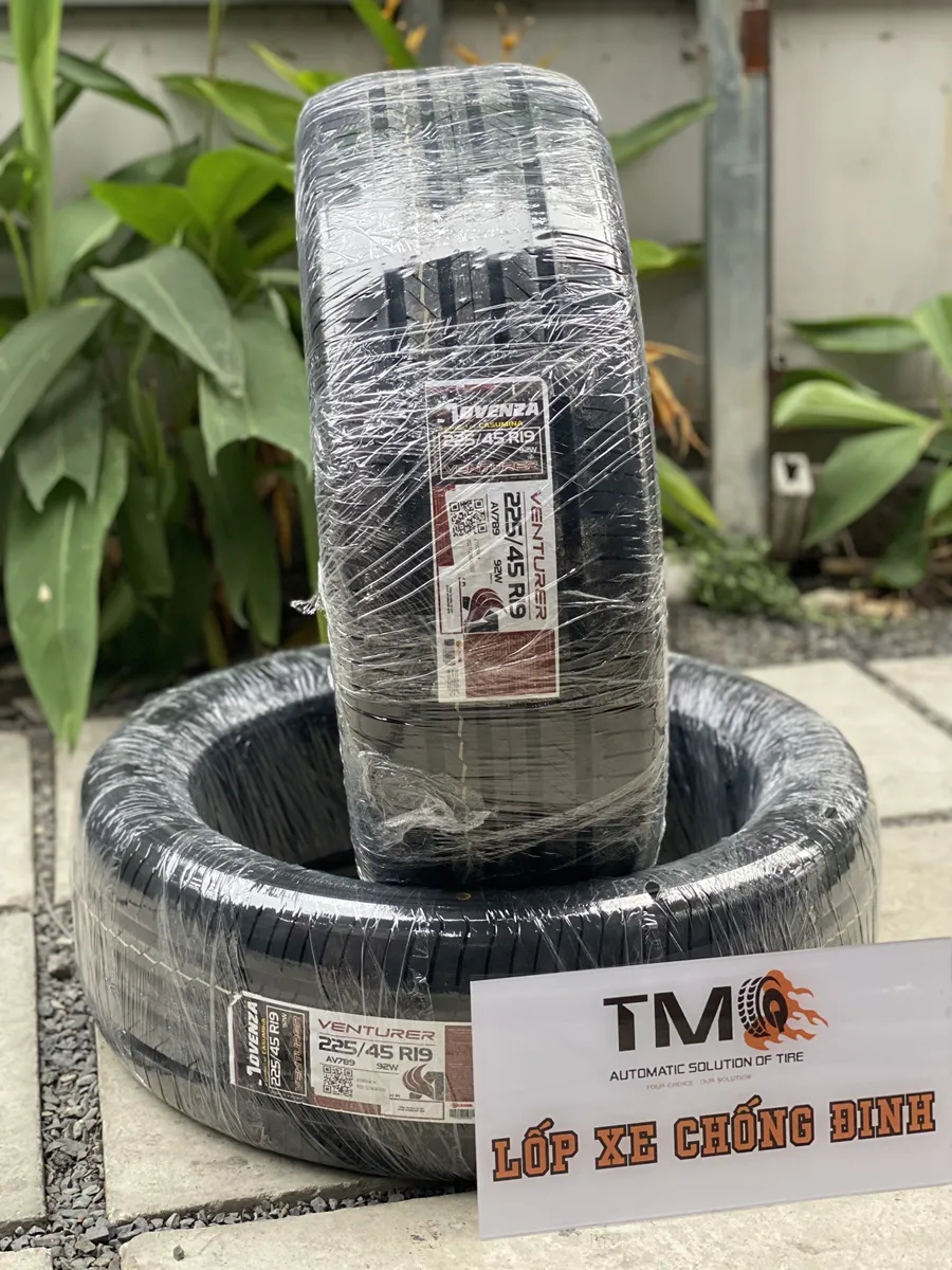 Quá trình tráng lốp chống đinh tại cơ sở uy tín đảm bảo an toàn