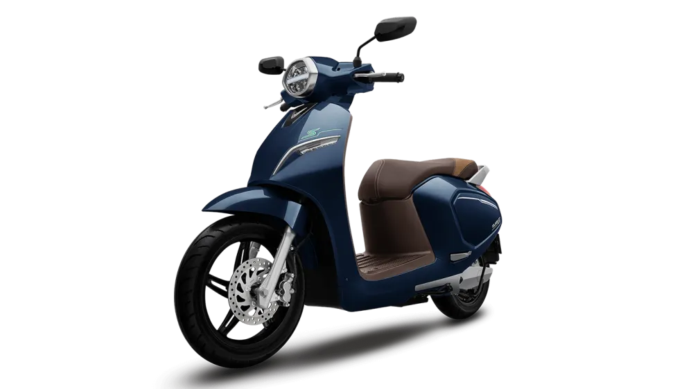 VinFast Klara S màu Xanh dương thẫm ấn tượng