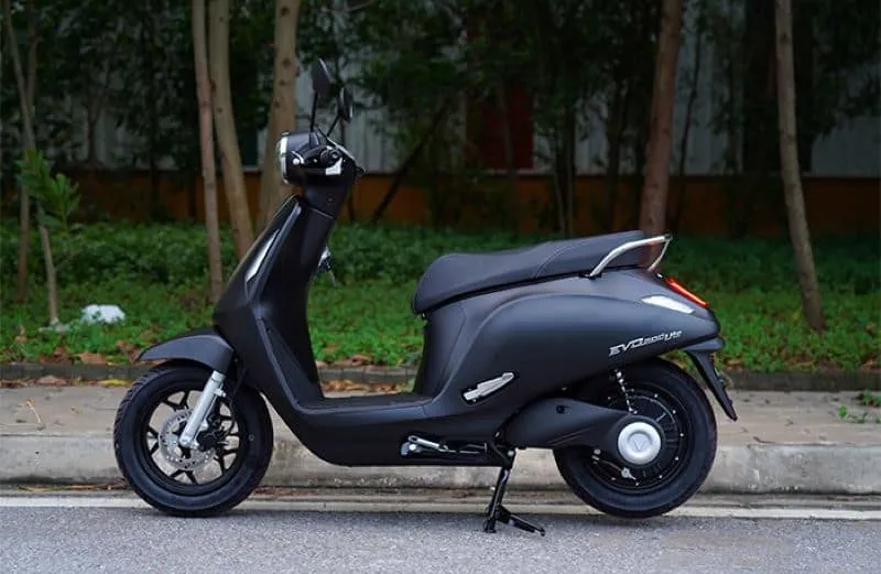 Xe máy giá rẻ Vinfast EVO 200
