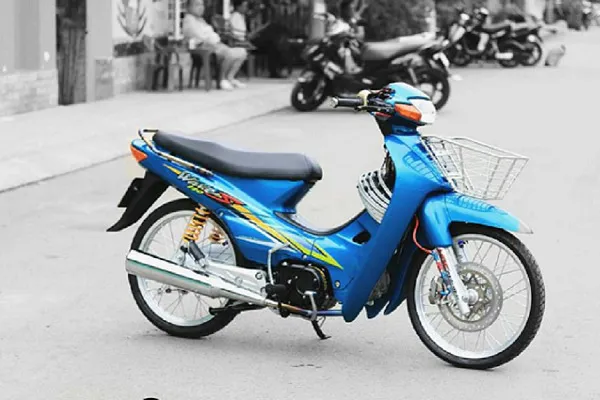 Wave độ dàn áo cực ngầu với màu sắc và tem xe được phối hợp hài hòa