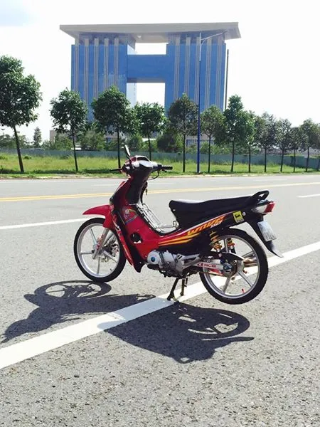 Ảnh chụp toàn bộ chiếc xe Wave độ côn tay chất lượng tại Bình Dương