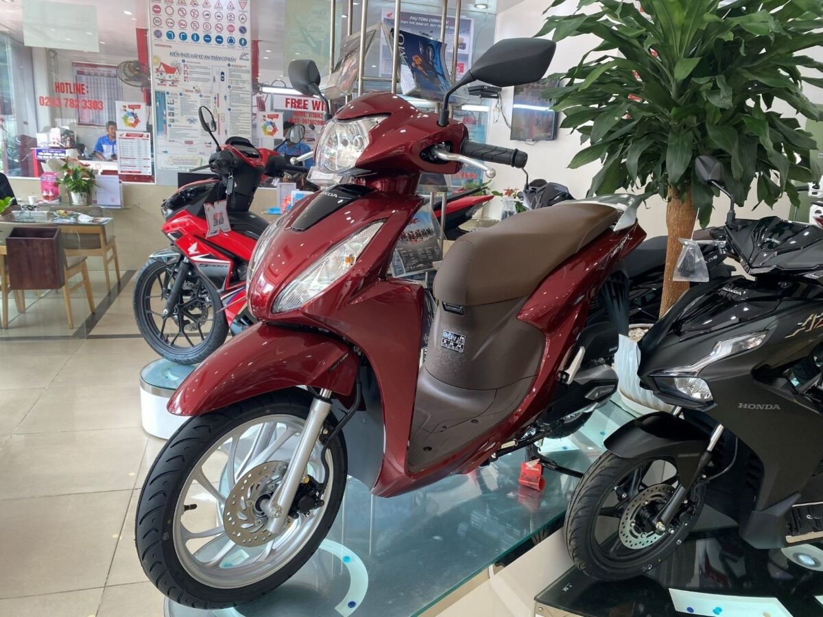 Giá Xe Máy Honda Và Hiện Tượng "Kênh Giá" Tại Thị Trường Việt Nam: Phân Tích Chuyên Sâu
