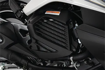 Hệ thống làm mát bằng dung dịch của động cơ Yamaha Luvias 125cc