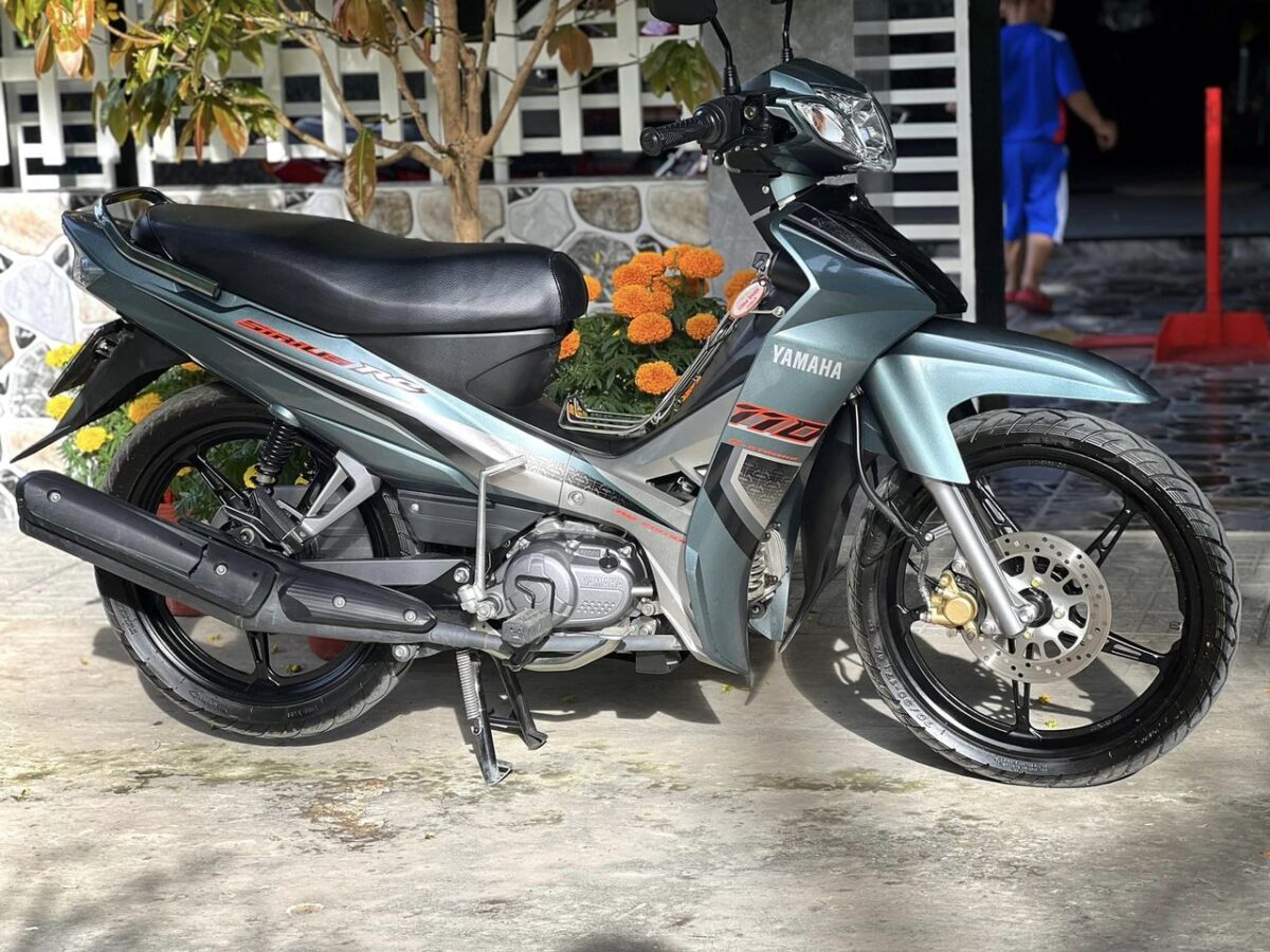 Giá Xe Wave RSX FI 2017 Phanh Đĩa Vành Đúc Bản Đen Nhám: Phân Tích Chuyên Sâu & Báo Giá Cập Nhật 4 Giá Xe Wave RSX FI 2017 Phanh Đĩa Vành Đúc Bản Đen Nhám: Phân Tích Chuyên Sâu & Báo Giá Cập Nhật