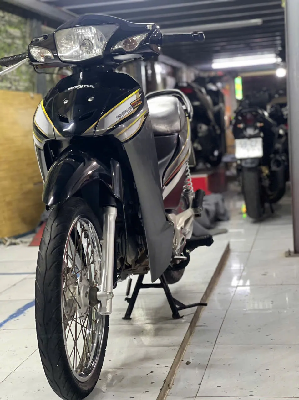 Xe Honda Wave S 100cc còn nguyên bản, chưa rớt đầu máy