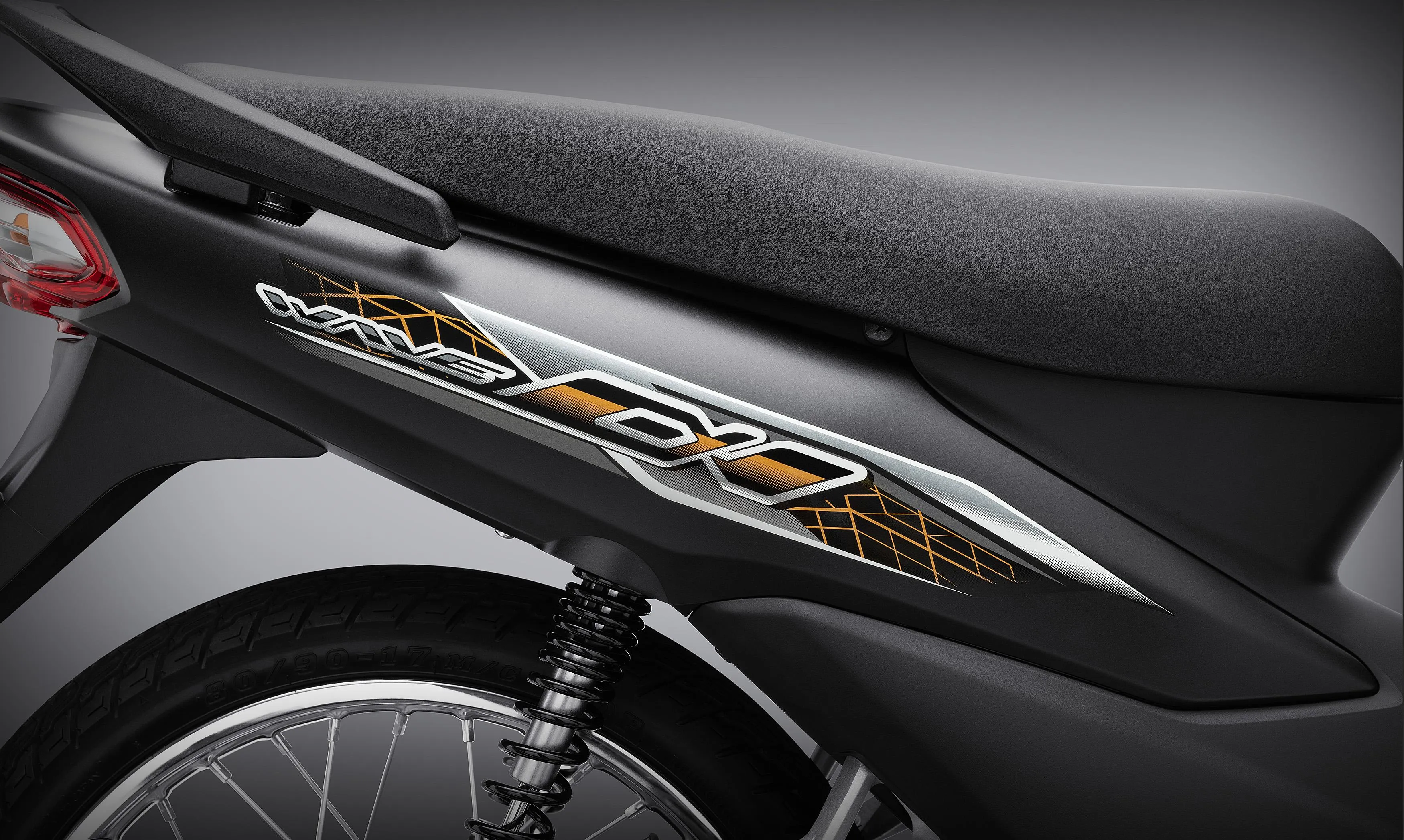 Phiên bản đặc biệt xe Wave Alpha 2024 màu đen nhám trẻ trung độc đáo