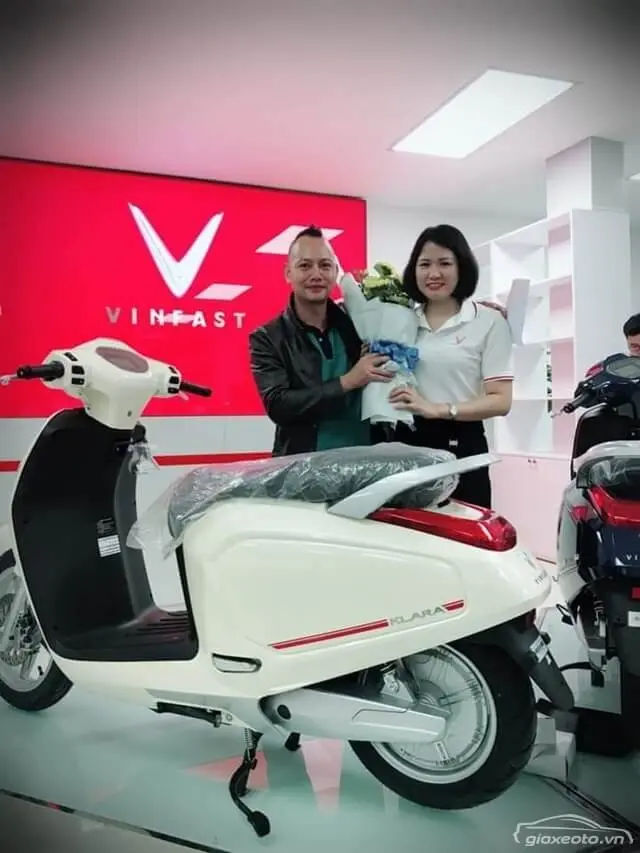 Đánh Giá Chi Tiết Xe Máy Điện VinFast Klara S 2023: Lựa Chọn Thông Minh Cho Phái Nữ