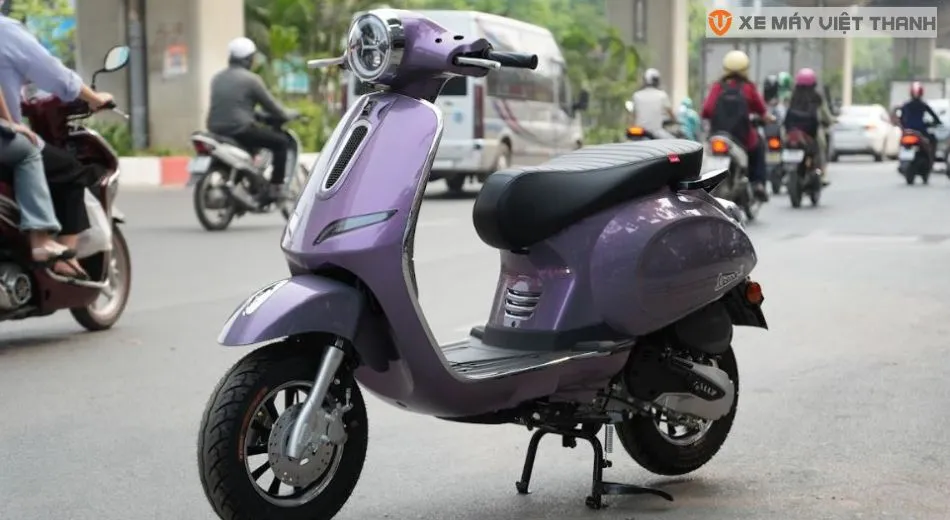Xe SYM Galaxy 50cc với thiết kế mới lạ