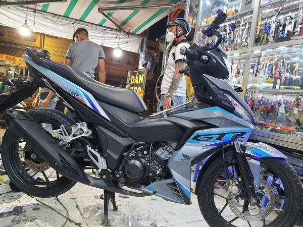 top 8 địa chỉ dán keo xe máy uy tin giá rẻ ở quận gò vấp