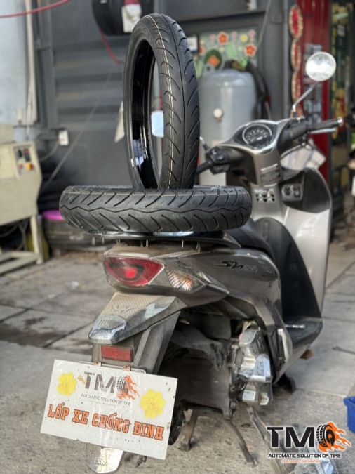Cập Nhật Giá Vá Lốp Xe Máy Và Giải Pháp Vỏ Chống Đinh Toàn Diện 2024 5 Cập Nhật Giá Vá Lốp Xe Máy Và Giải Pháp Vỏ Chống Đinh Toàn Diện 2024