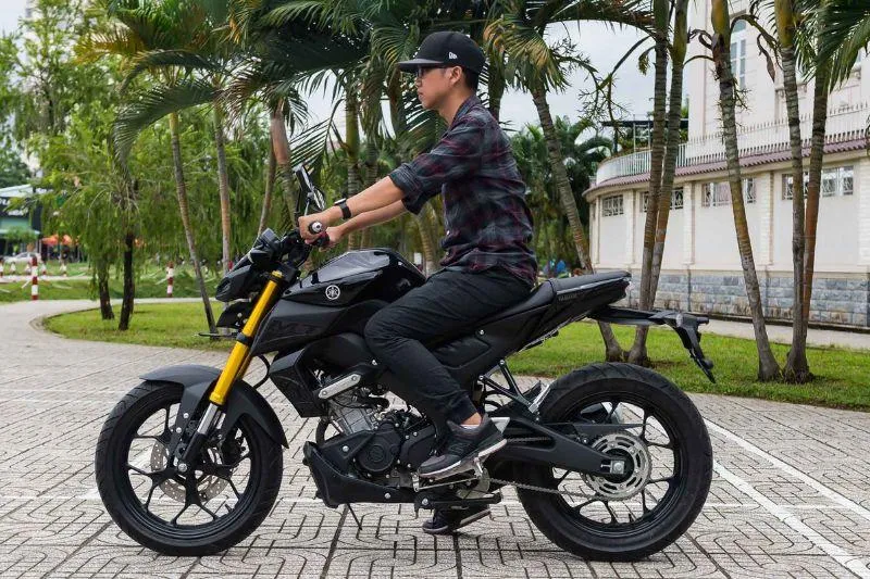 Trải nghiệm vận hành thực tế của Yamaha MT-15 trên đường phố