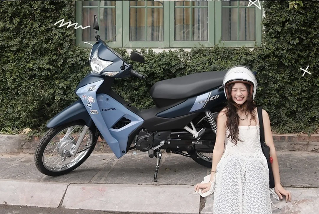 gia xe may wave alpha phien ban co dien mau