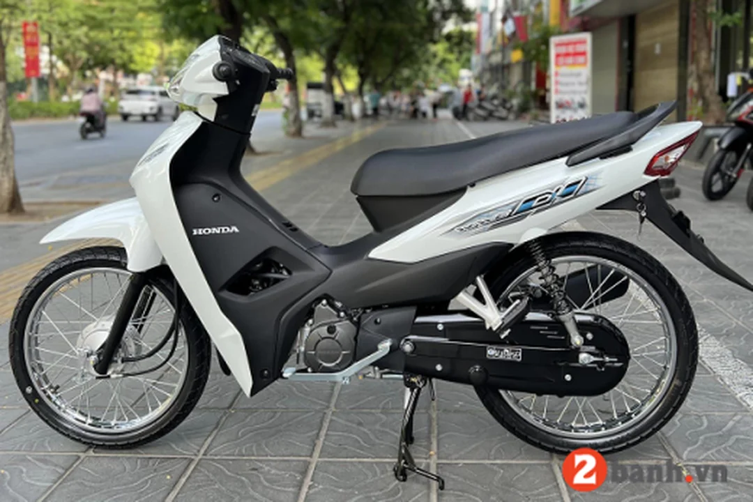 Wave 110 2024 giá bao nhiều so với Wave RSX wave 110 2024 giá bao nhiều so với Wave RSX
