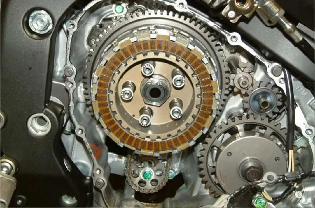 bo ly hop xe may